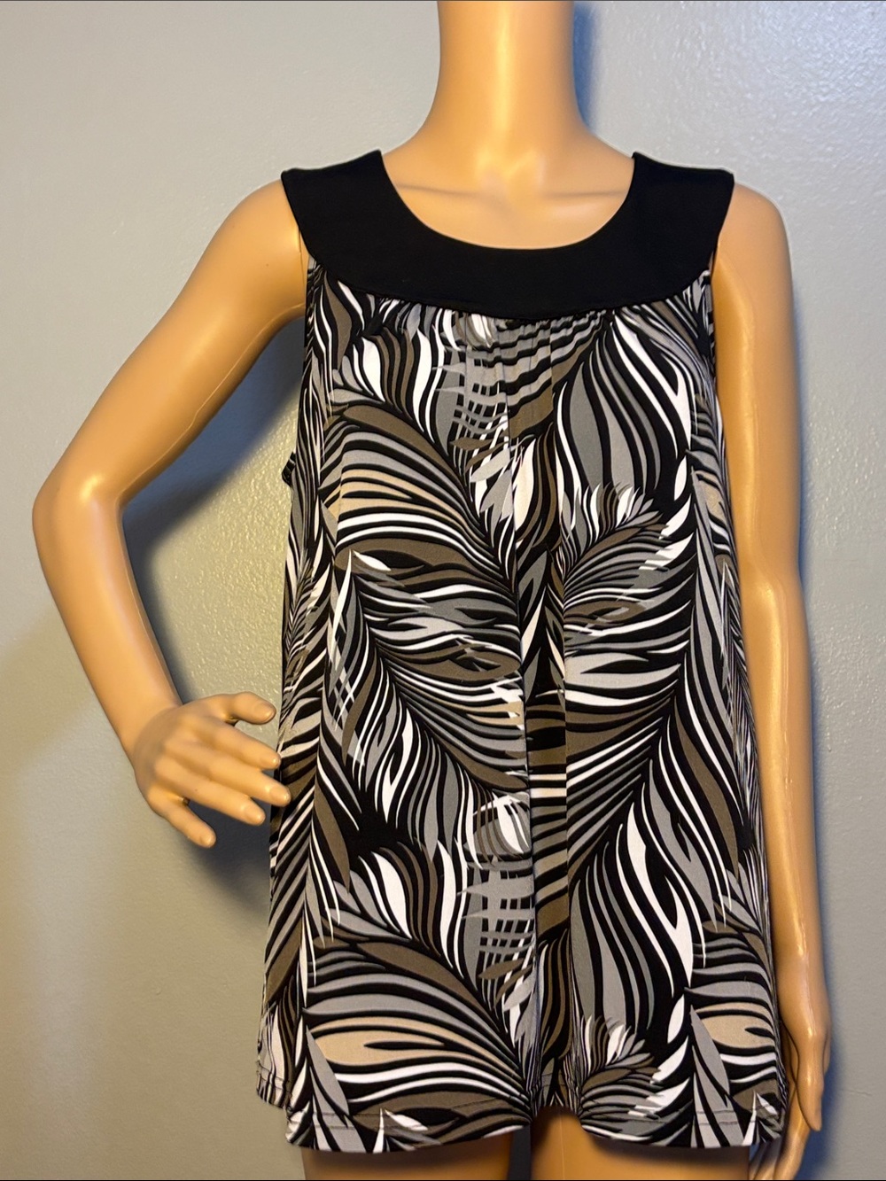 Apostrophe Black Tan & White Palm Printed Sleeveless Halter Style Blouse